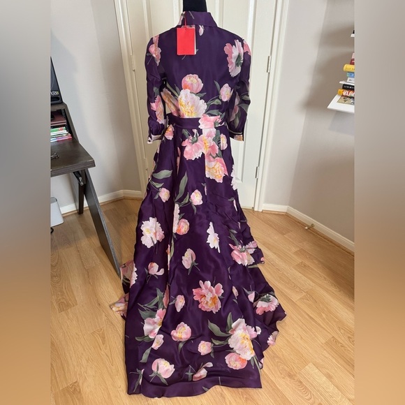 CAROLINA HERRERA Trench Gown in Fig Multi Purple Floral Belted Dress Size 8 NWT - Picture 10 of 13
